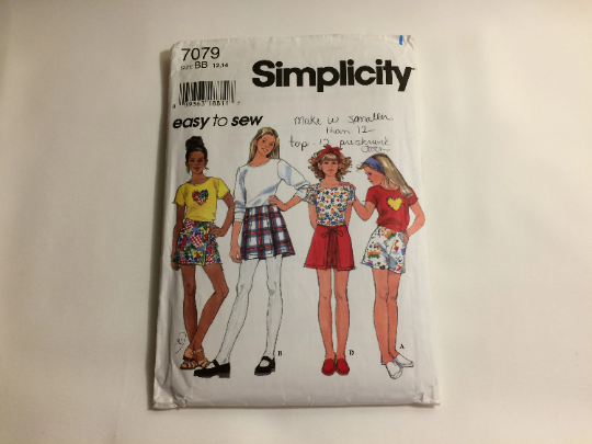 Simplicity Sewing Pattern 7079 Girls' Knit Top and Shorts, Zipper, Pullover, Stretch Knits, Long/Short Sleeves, Size 12-14, Cut, Vintage 1996