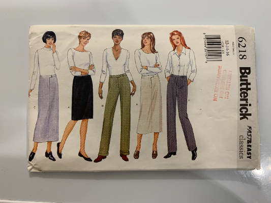 Butterick Sewing Pattern 6218 Misses'/Misses Petite Skirt, Tapered Pants, Straight, Two Lengths, Zipper, Darts, Two Lengths, Carriers, Size 12, Cut, Vintage 1999